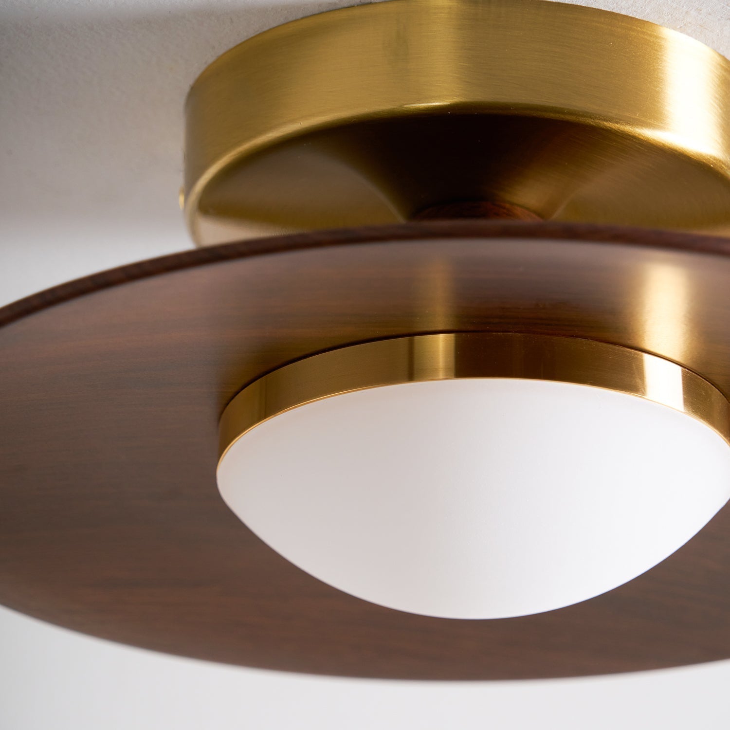 Round LED Ceiling Light — Wood-Look Finish, Gold Frame, 24cm