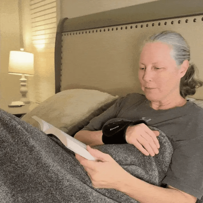 Near Infrared Wrist Wrap — Enhances Circulation and Hand Comfort