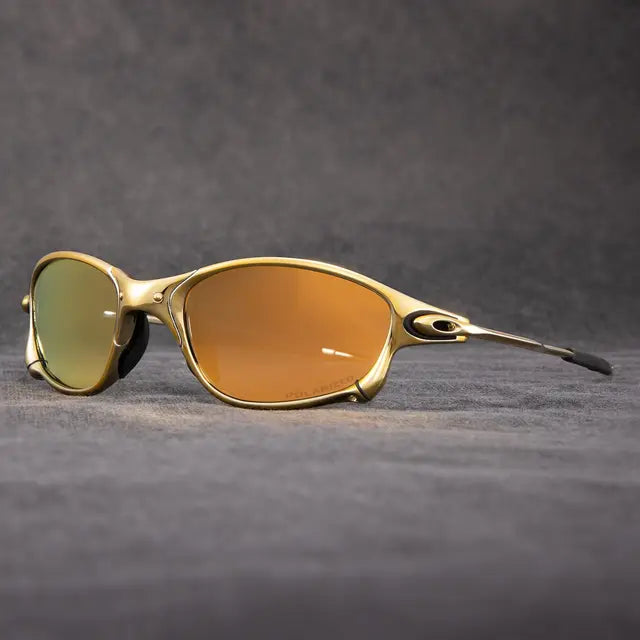 Polarisierte Sonnenbrille von Ricco Milano — matter schwarzer UV-Schutz