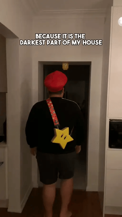 Iluminator în formă de bloc cu semn de întrebare Super Mario — RetroLight cu lumină și sunet
