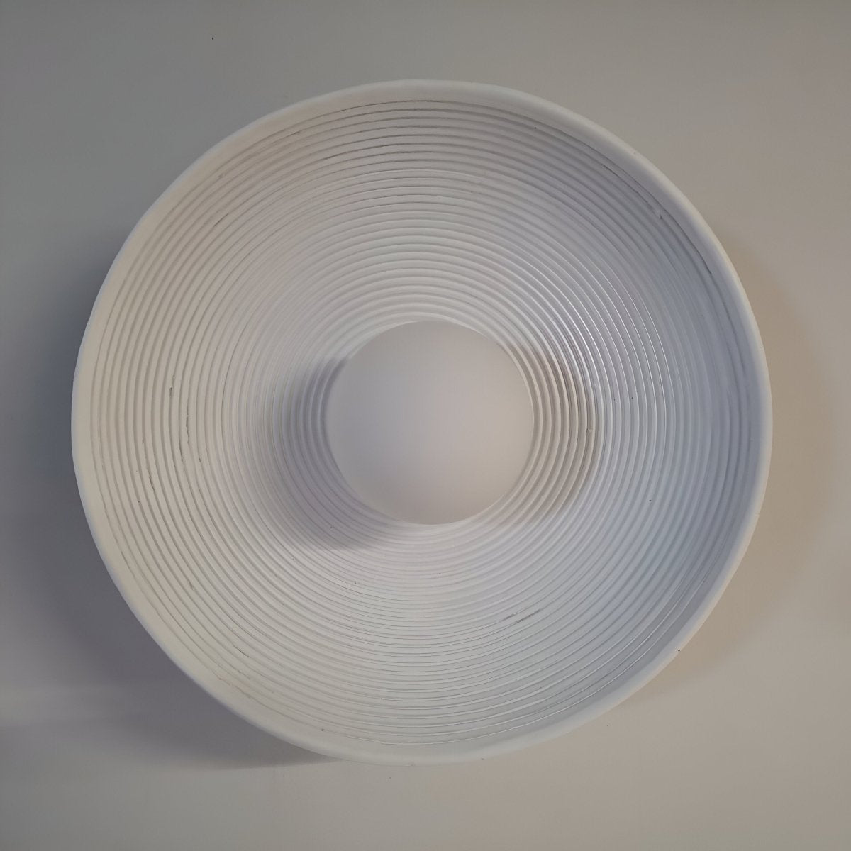 مصباح جداري LED دائري بإضاءة واحدة، بهيكل من الراتنج بتصميم خزفي ريترو