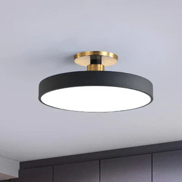 מנורת תקרה לומורה נורדית בצורת טבעת עם תאורת LED  