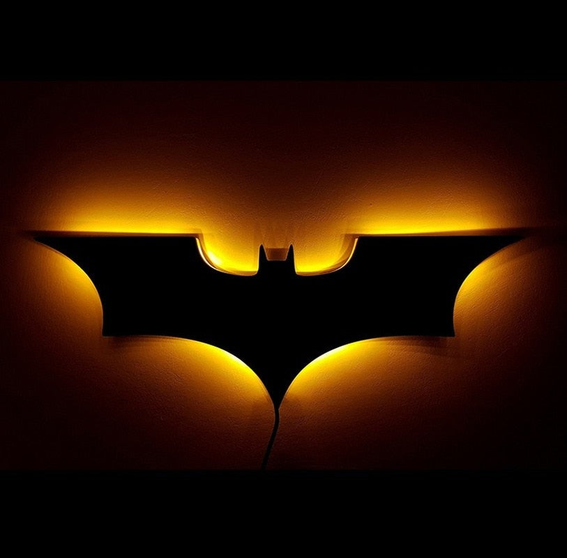 Επιτοίχιο φωτιστικό LED Batman — Ασύρματο τηλεχειριστήριο, αλλαγή χρωμάτων