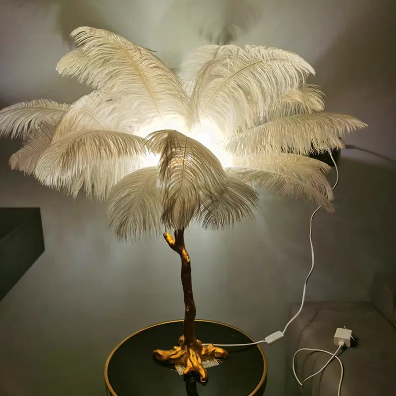 Lampada da terra con piume di struzzo - 5 lampadine LED, attacco E27
