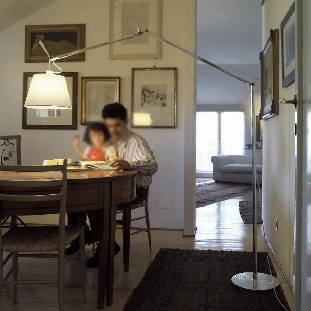 Auralis Langarm-Lampe für moderne koreanisch-nordische Wohnräume  