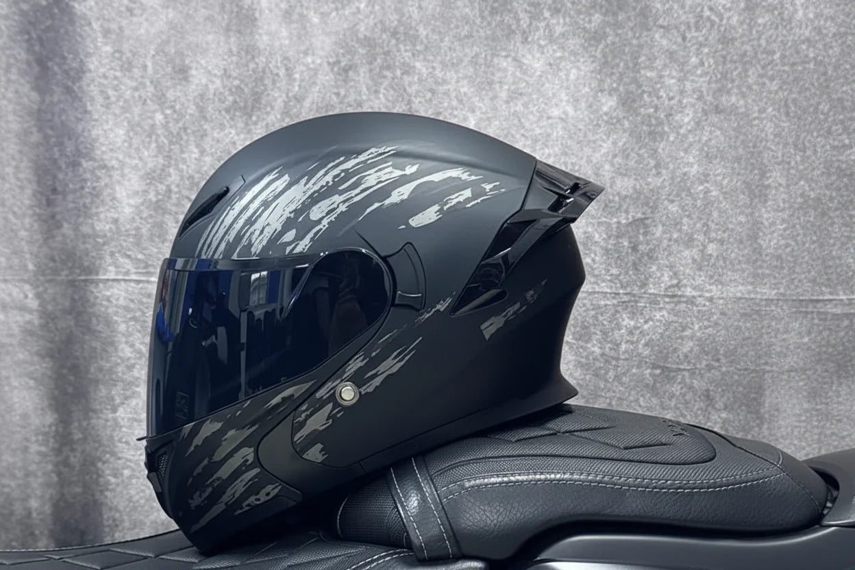 Flip-Up Full-Face Motorcycle Helmet — Dual-Lens Visor, Aerodynamic Rear Wing, DOT Certified