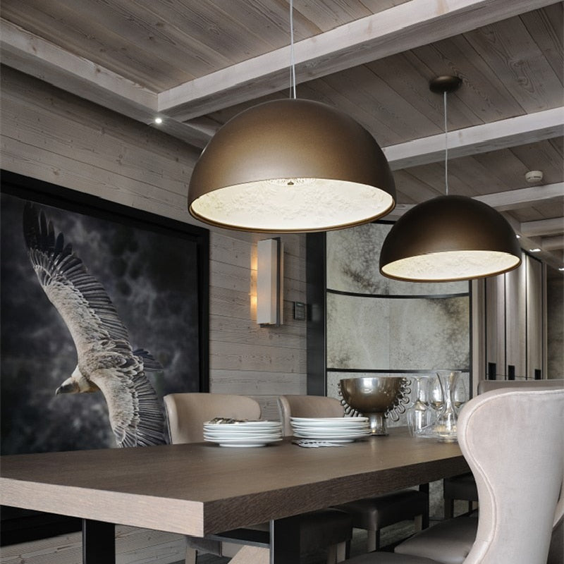 Solara Ember pendel i mid-century-stil — dæmpbar LED-pære