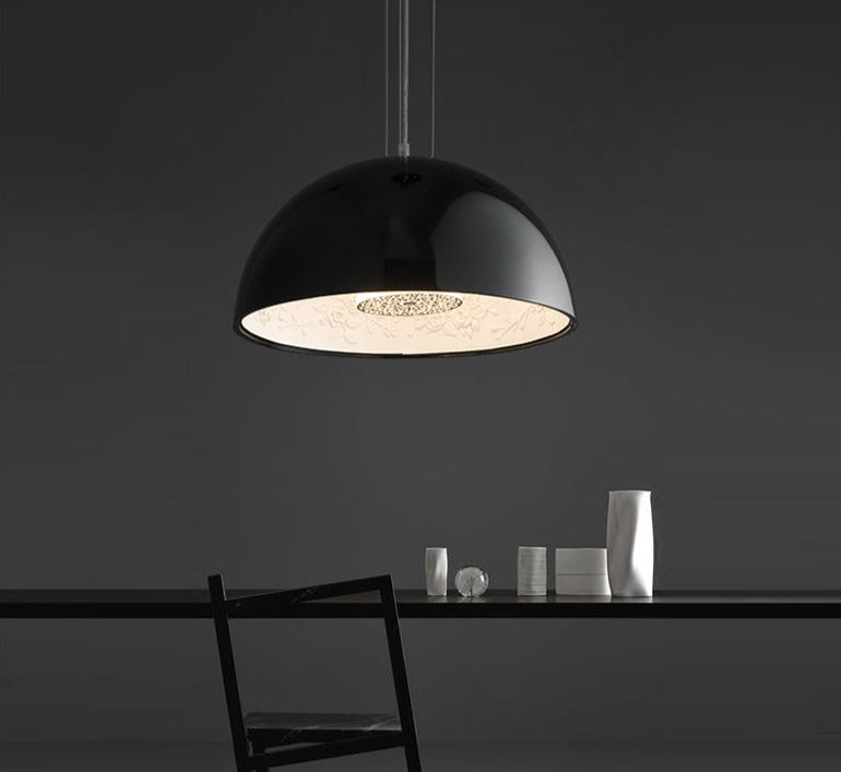 Solara Ember pendel i mid-century-stil — dæmpbar LED-pære