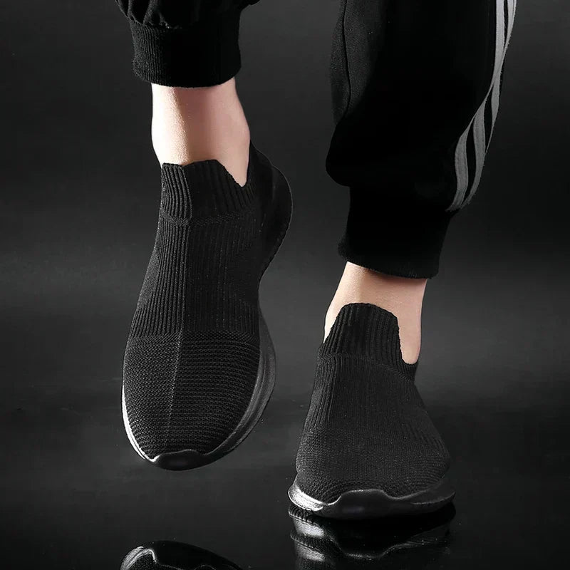 Aero Atmungsaktive Slip-on-Sneaker für Herren — Komfort für jeden Tag