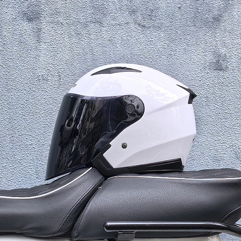 スリークォーター バイクヘルメット — ダブルバイザー、軽量1050g