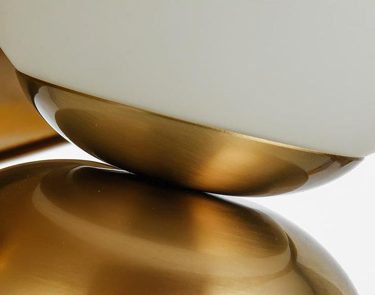 Lunara Gold Schreibtischlampe mit warmem LED-Leuchten für Kommoden und Schreibtische