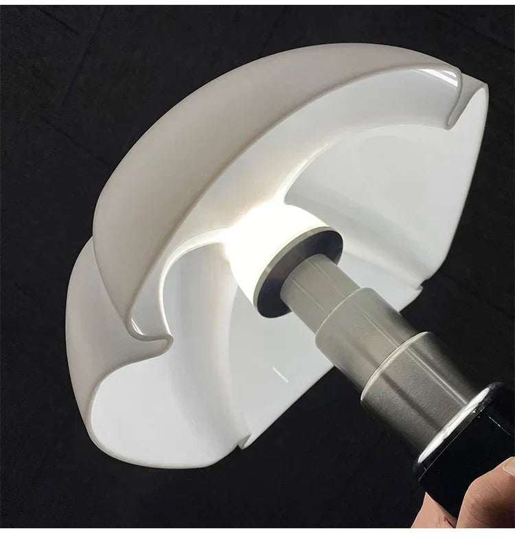 LED-Lampe „ClassicGlow“ — 10-W-Lippu-Chip, warmes Umgebungslicht