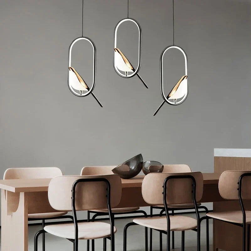 Svart nordisk skata LED-pendellampa — modern takkrona