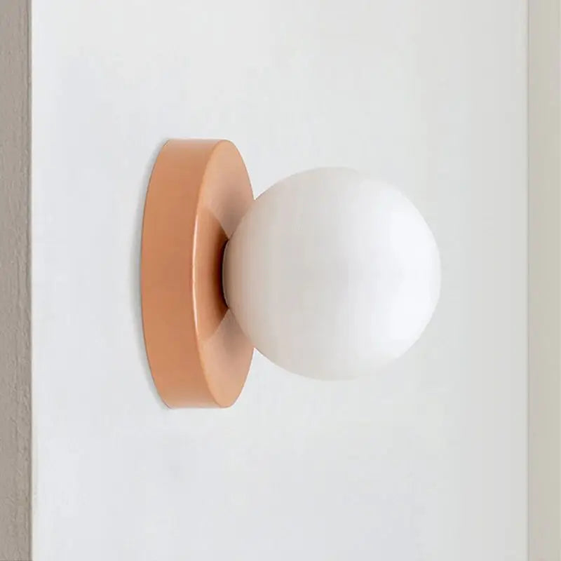 Scandinavische G9-wandlamp met glazen bolkap — minimalistisch bolontwerp