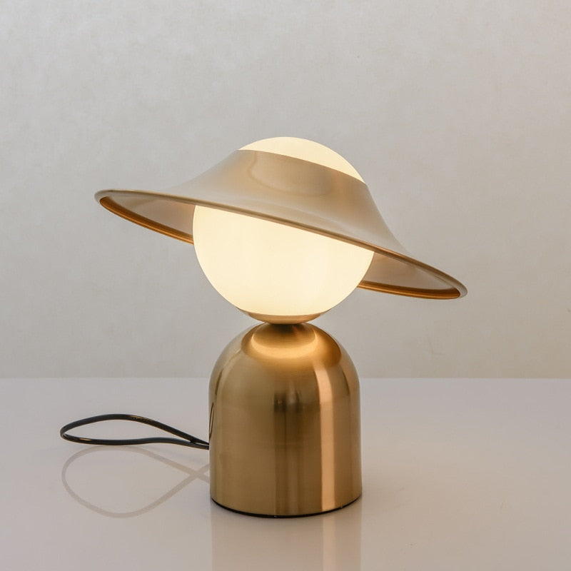 Lunara Gold Schreibtischlampe mit warmem LED-Leuchten für Kommoden und Schreibtische