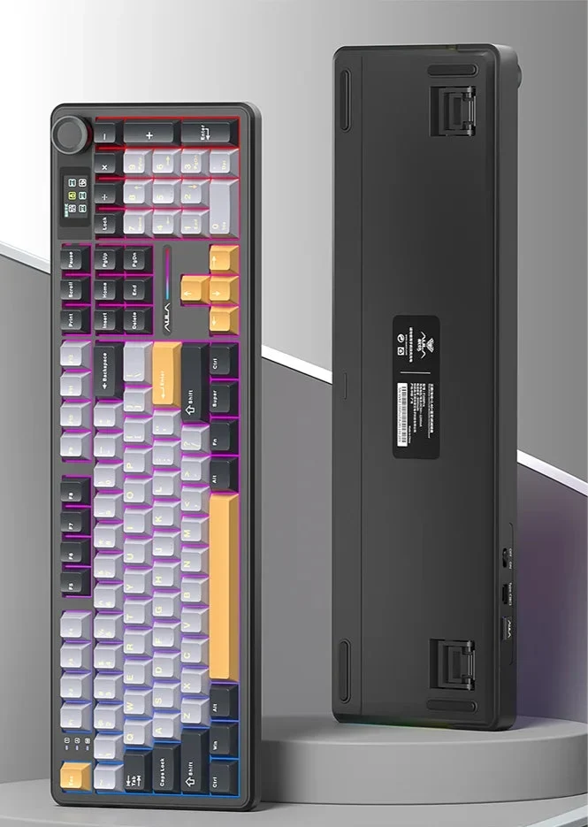Tastiera meccanica wireless Lynx — Display intelligente, retroilluminazione RGB hot-swap