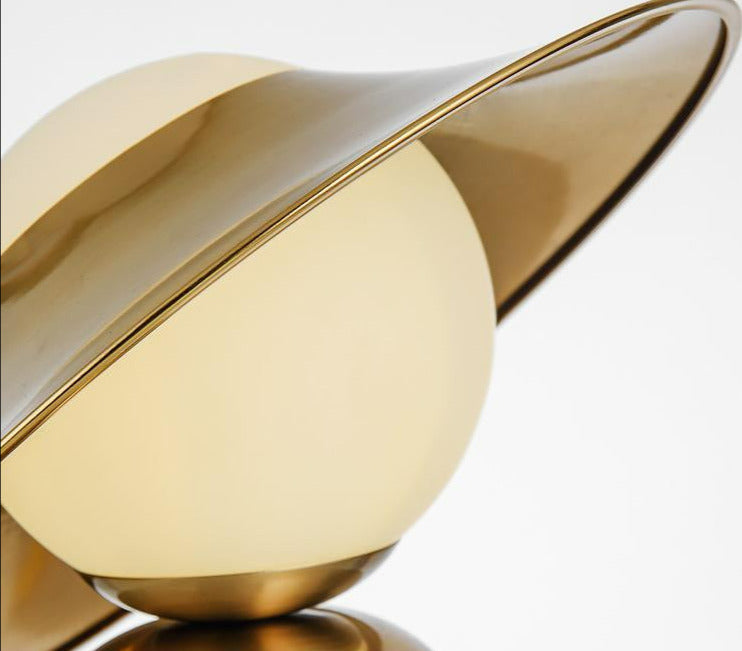 Lunara Gold Schreibtischlampe mit warmem LED-Leuchten für Kommoden und Schreibtische