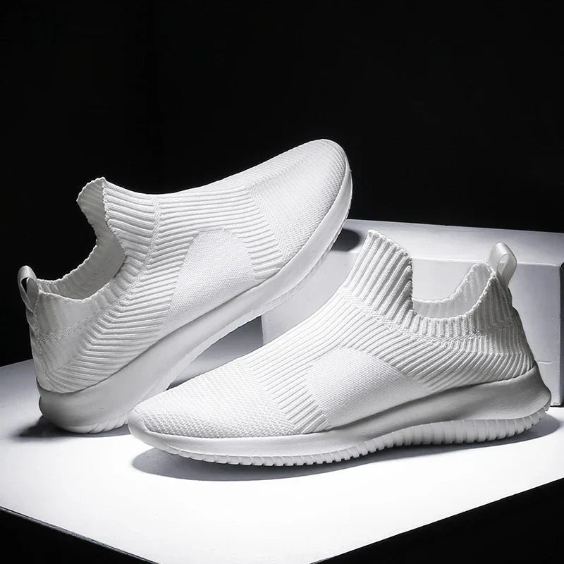 Aero Atmungsaktive Slip-on-Sneaker für Herren — Komfort für jeden Tag