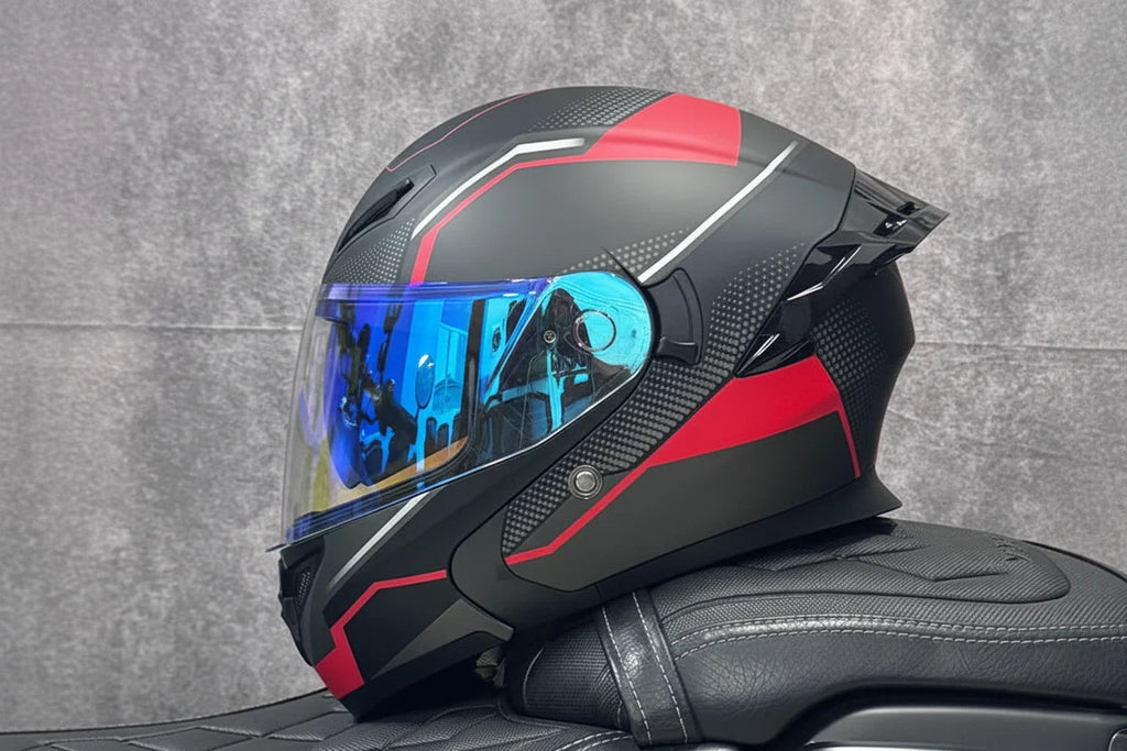 Flip-Up Full-Face Motorcycle Helmet — Dual-Lens Visor, Aerodynamic Rear Wing, DOT Certified