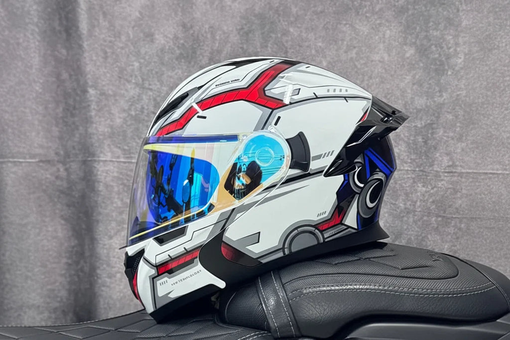 Flip-Up Full-Face Motorcycle Helmet — Dual-Lens Visor, Aerodynamic Rear Wing, DOT Certified