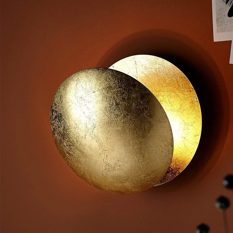 Nordic Vintage Solar Eclipse Wall Lamp – Energy-Efficient LED