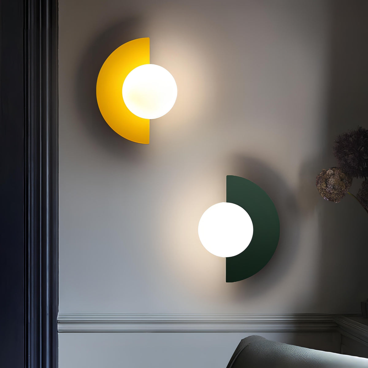 مصباح حائط LED نصف دائري بالطراز الشمالي Aurelia — إضاءة ناعمة، ستة تشطيبات لونية
