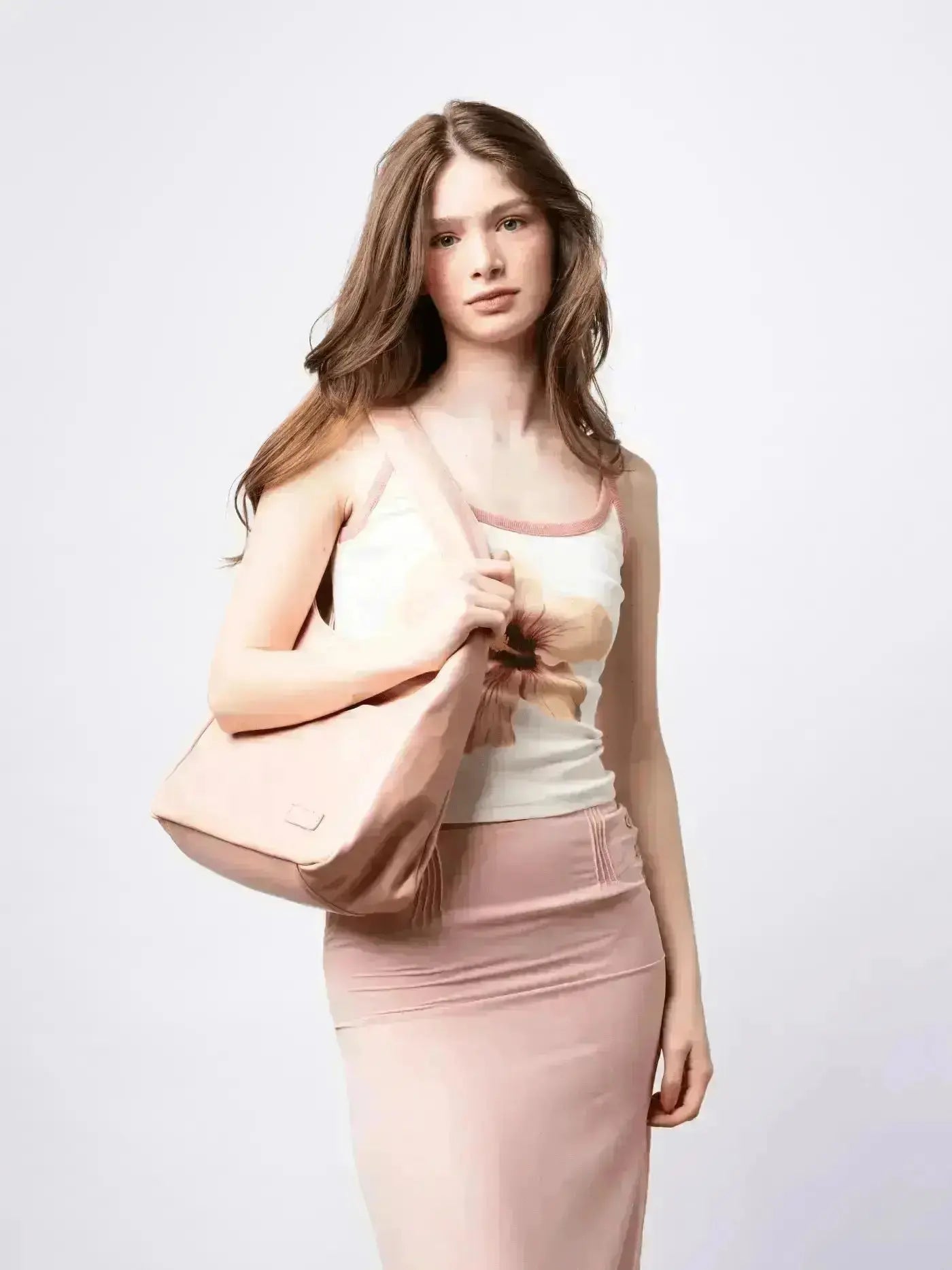 Timeless Bucket Shape Handbag — Structured Design, Spacious Interior