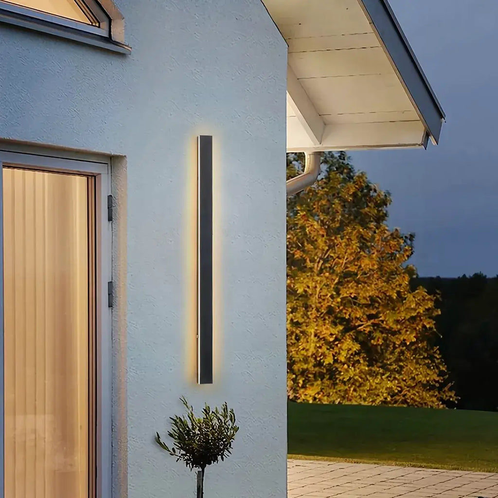 Minimalist Wall Lamp – Waterproof Linear for Outdoor - Flindria