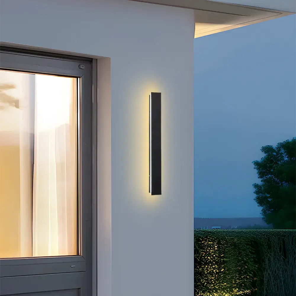 Minimalist Wall Lamp – Waterproof Linear for Outdoor - Flindria