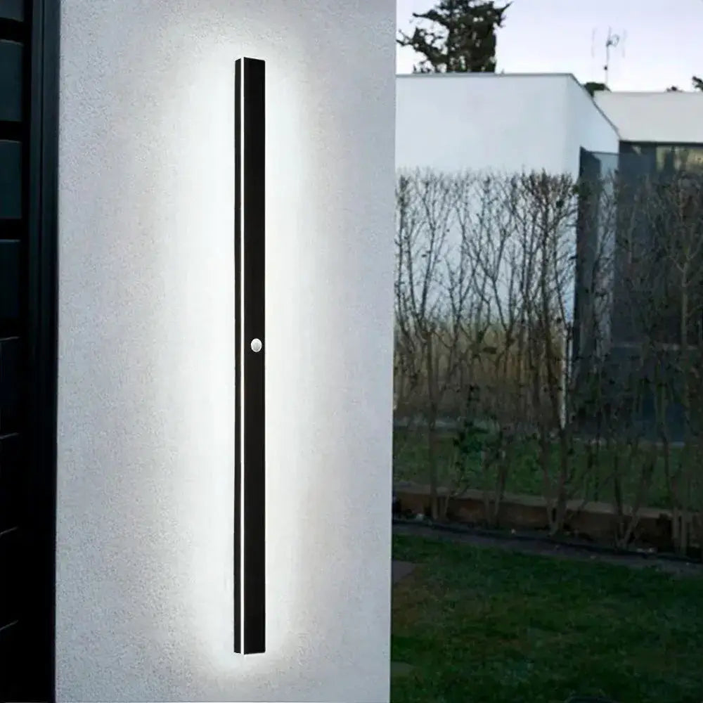 Minimalist Sensor Wall Lamp – Waterproof Linear for Courtyard - Flindria