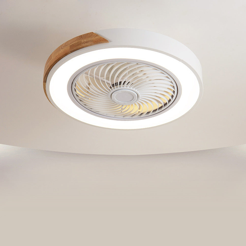 Moderne Holzdeckenventilatoren mit energiesparender LED-Beleuchtung
