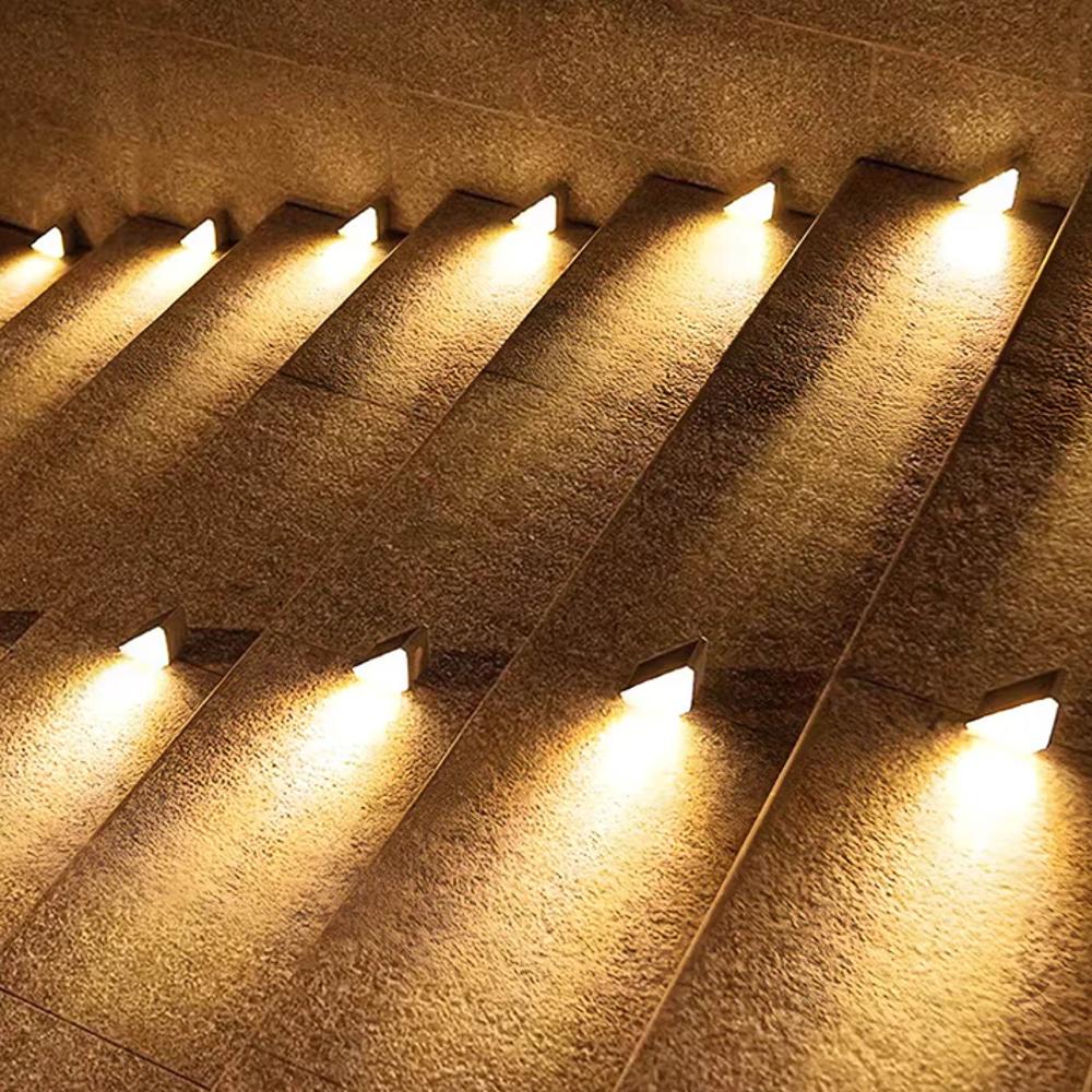 SolaraPath Solar Wireless Stair Lights For Outdoor Steps And Walkways
