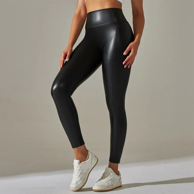 LuxeSculpt High-Waist-Leggings aus flüssigem Leder bis zum Knöchel