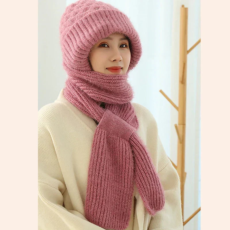Women's Knitted Hat and Scarf Set — Cozy All-in-One Winter Wear