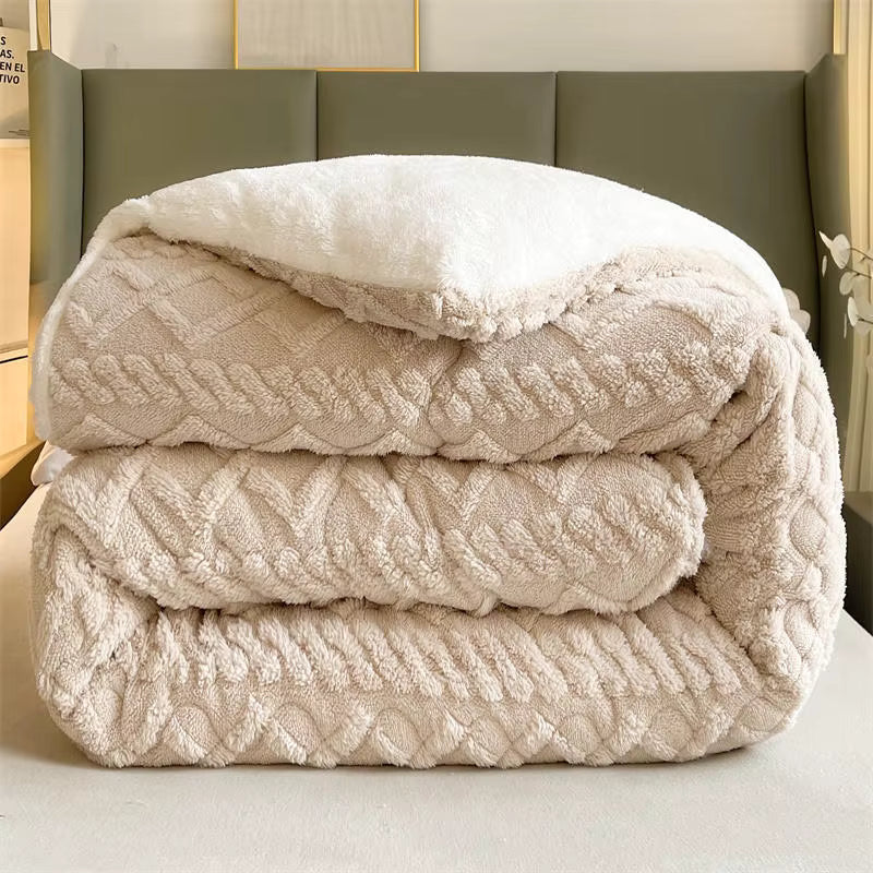 AuroraNest Ultra Warm Lamb Cashmere Weighted Blanket — Evenly Distributed Fill