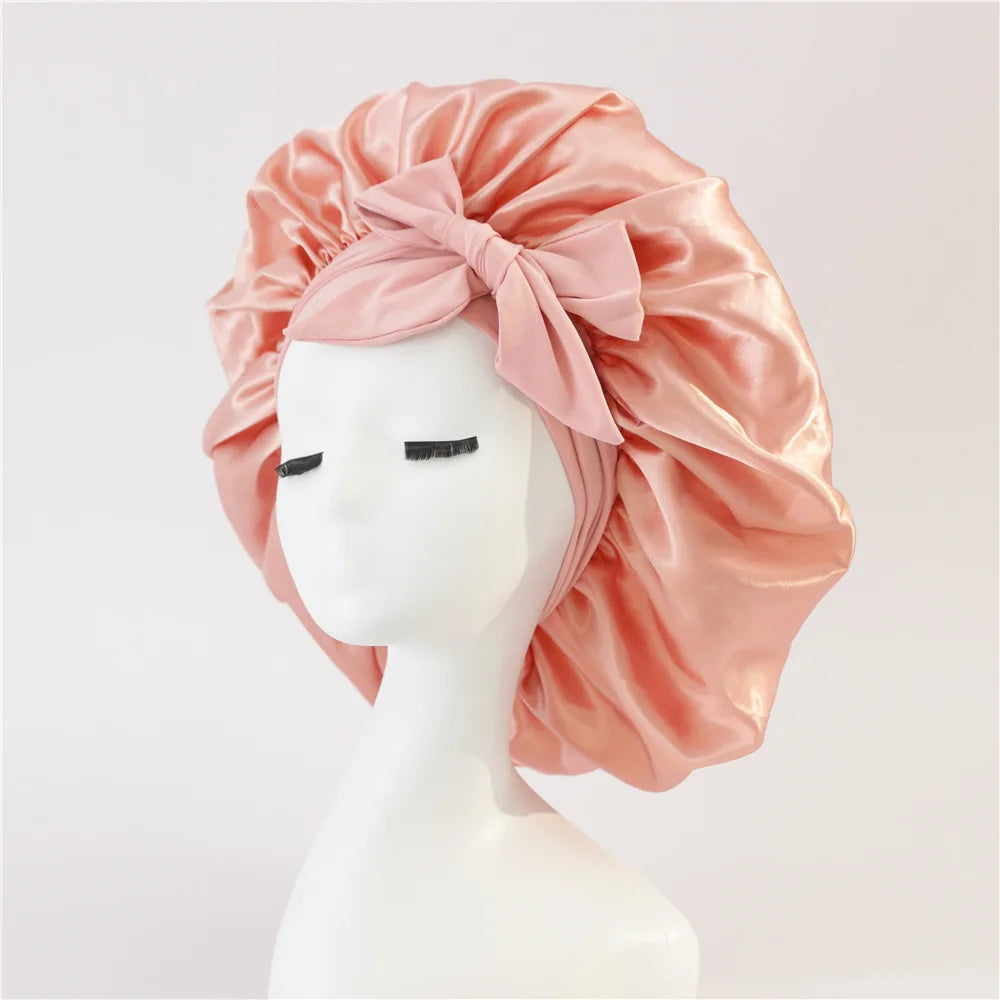 Bonnet en satin de soie — contrôle des frisottis et protection des cheveux