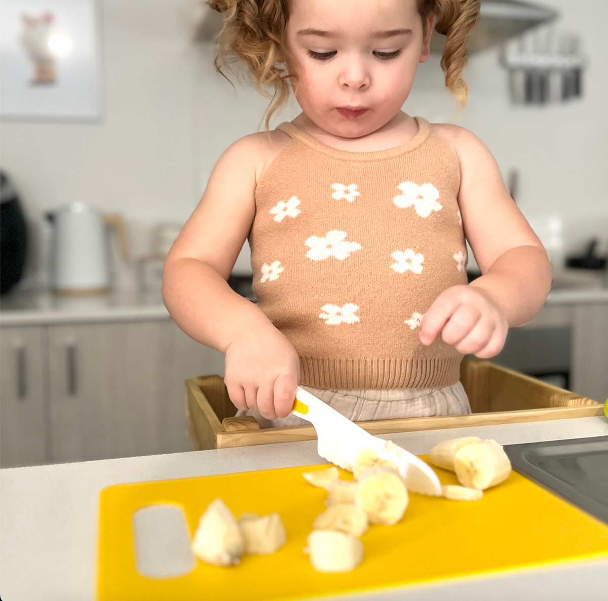 Mini Chef 12-Piece Educational Kids' Kitchen Tool Set