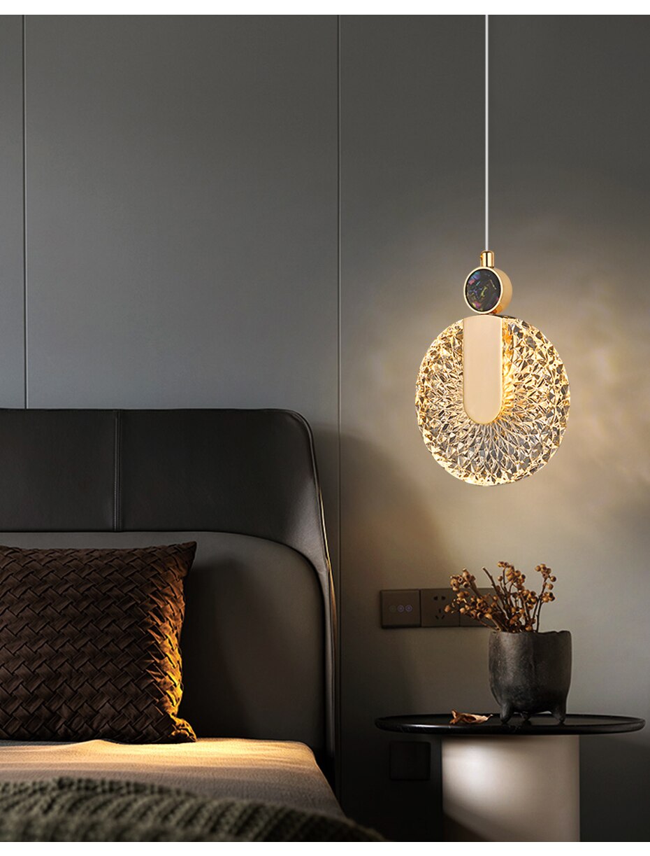Lámpara colgante redonda de cristal con LED dorado Aurelia