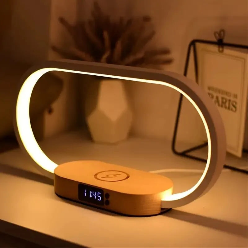 ChargeEasy Pro ワイヤレス充電ステーション — 内蔵ライト