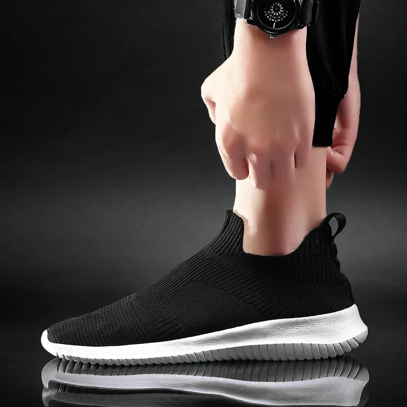 Aero Atmungsaktive Slip-on-Sneaker für Herren — Komfort für jeden Tag