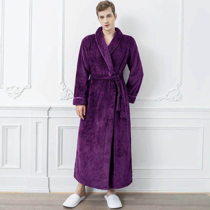CozyNest termisk flanellbadrock för gravida — extra lång och rymlig passform