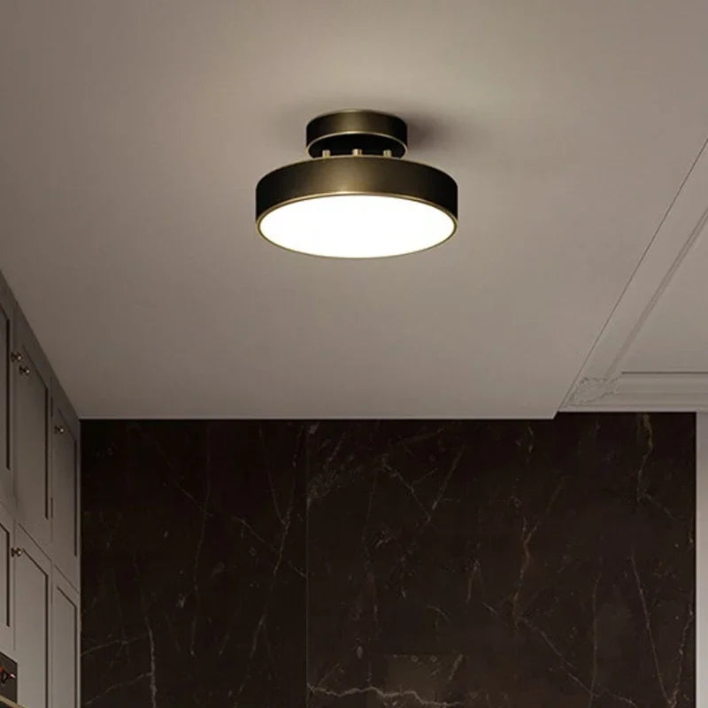 Moderne, drejelig LED-loftslampe - justerbar lysstråle