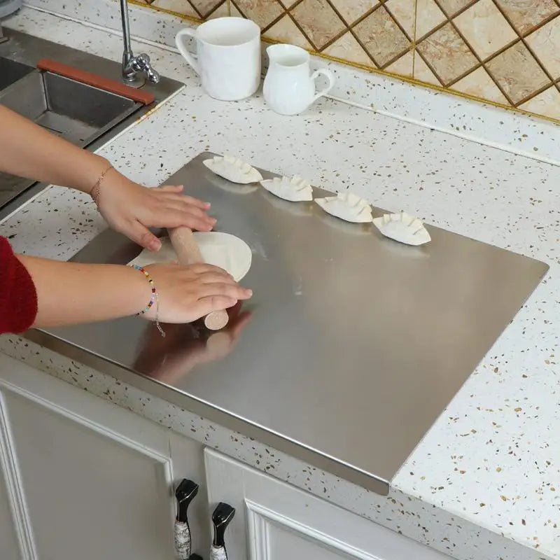 Tabla de preparación de acero inoxidable Aureo — Superficie higiénica antideslizante