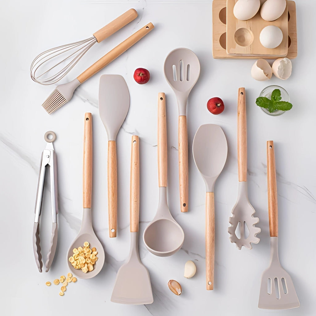 Bamboo-Handled Silicone Kitchenware Twelve-Piece Eco-Friendly Set
