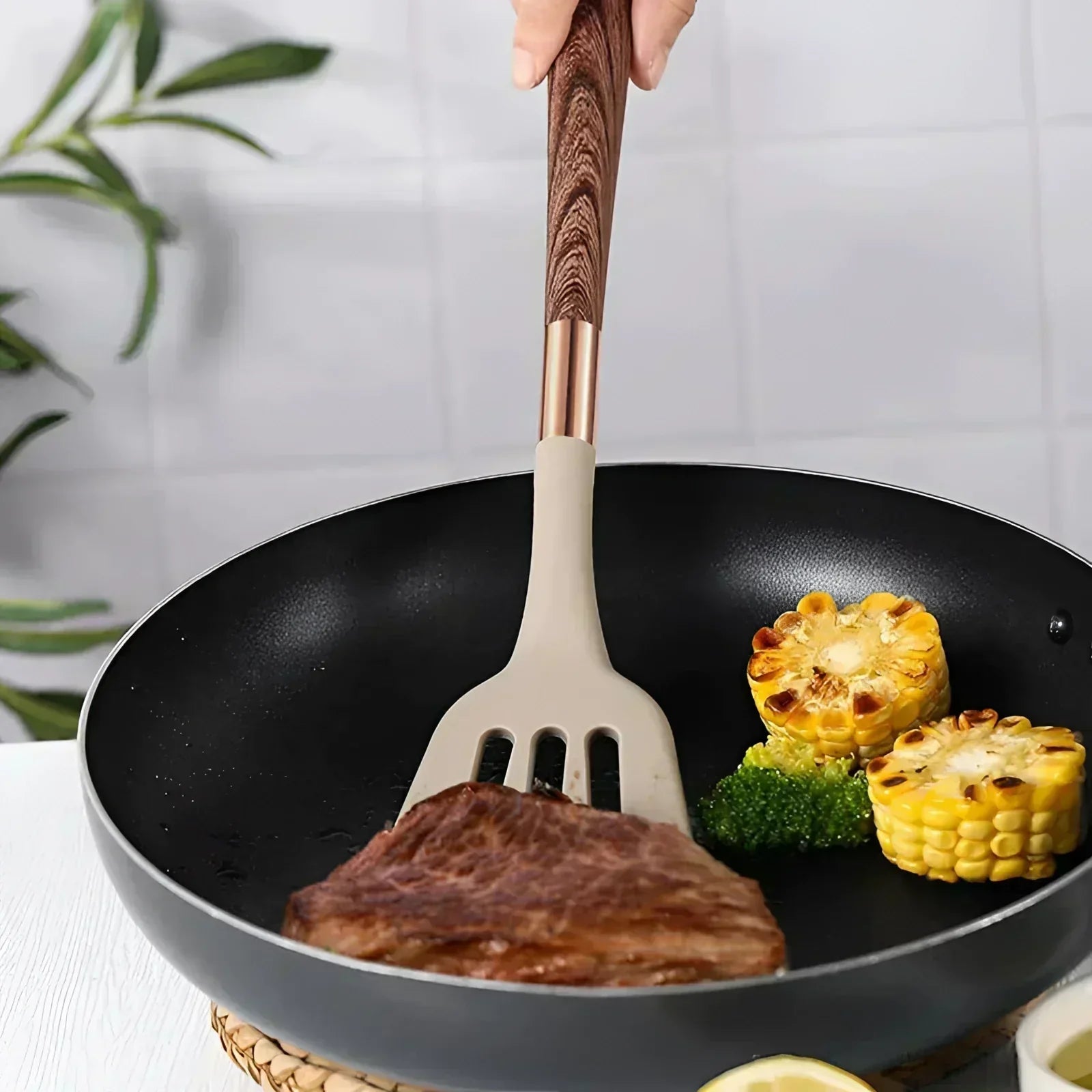 Copper And Wooden Handles Kitchen Utensil Set With Silicone Tools