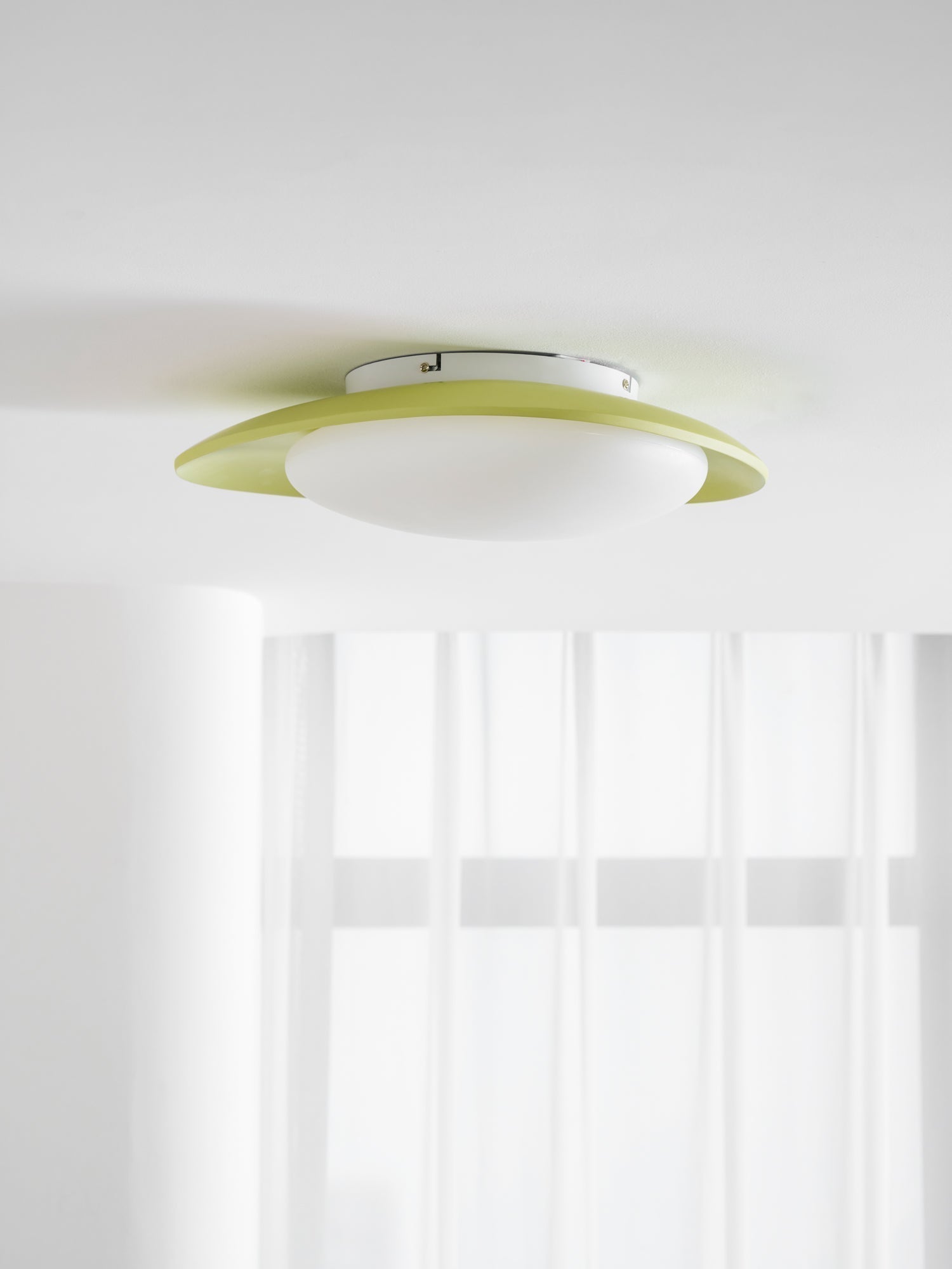 Oval Resin Ceiling Light — Dimmable LED, 3000K-6000K Adjustable, Green or Beige, 36cm or 46cm