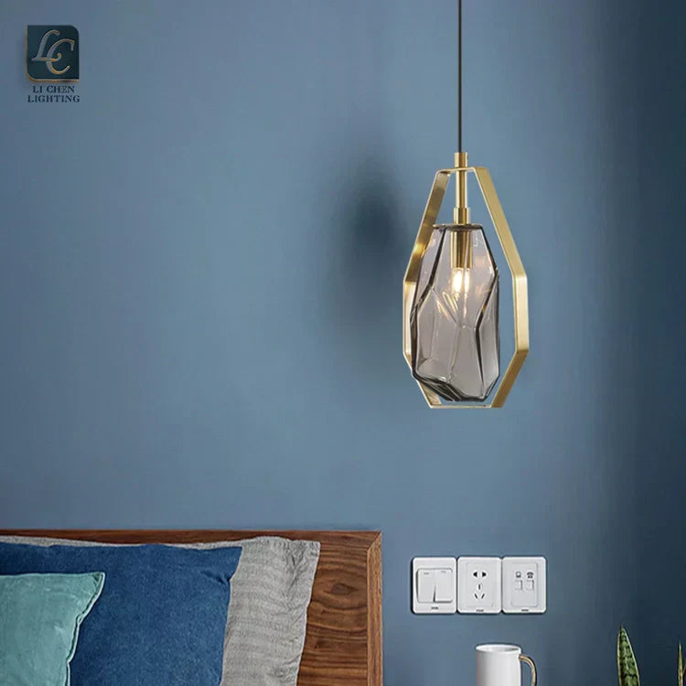 LyraLuxe Hängeleuchte modern für Innenräume mit Glas und Eisen