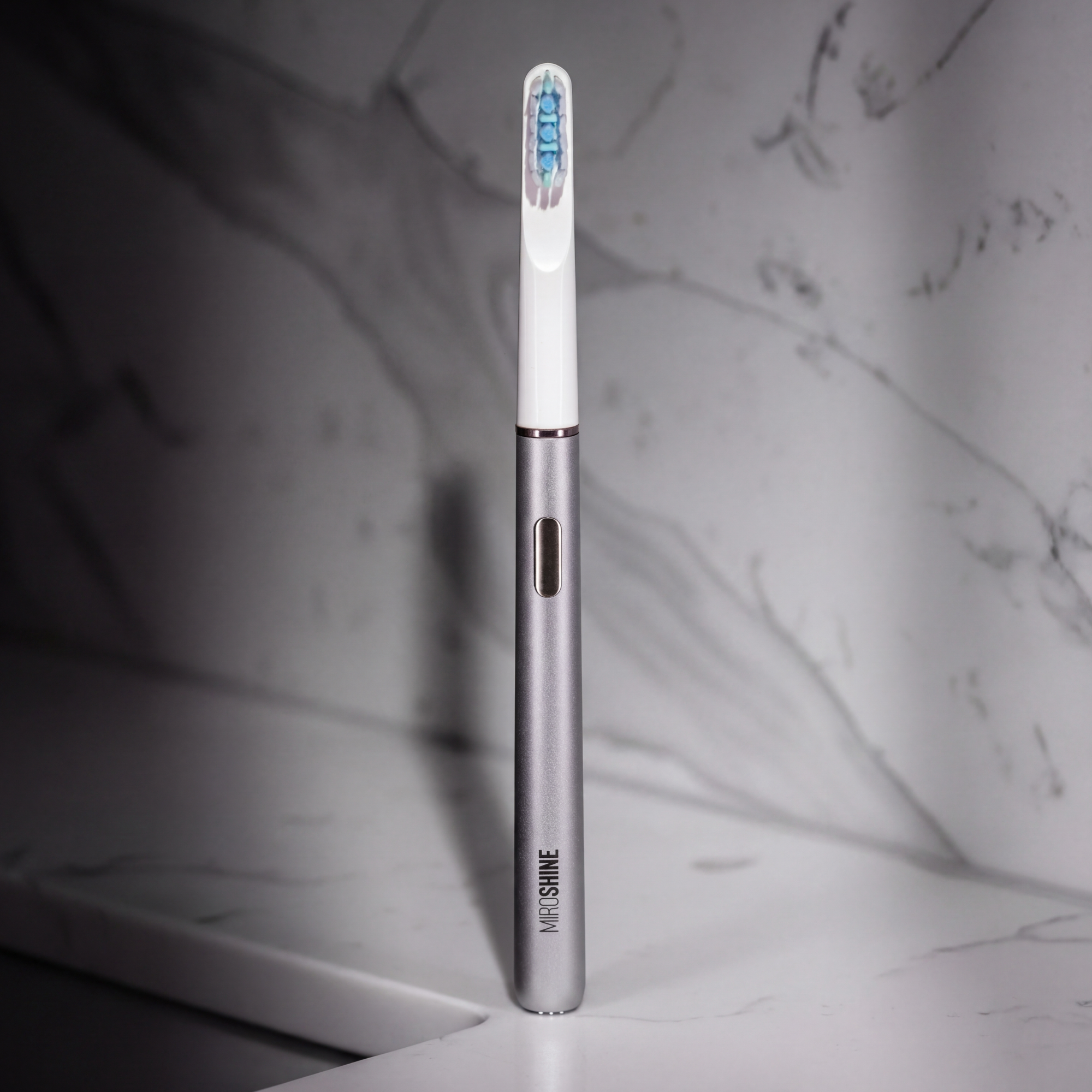 Premium Sonic Electric Toothbrush — Lightweight Design, Long Battery Life