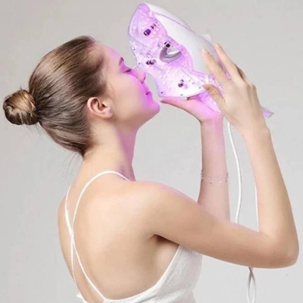 Led-fotontherapiemasker met 7 kleuren — verzorging van gezicht en hals