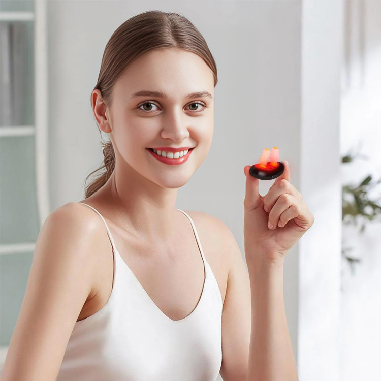 Nosní pomůcka s červeným světlem 660 nm — zařízení pro úlevu pomocí světelné terapie